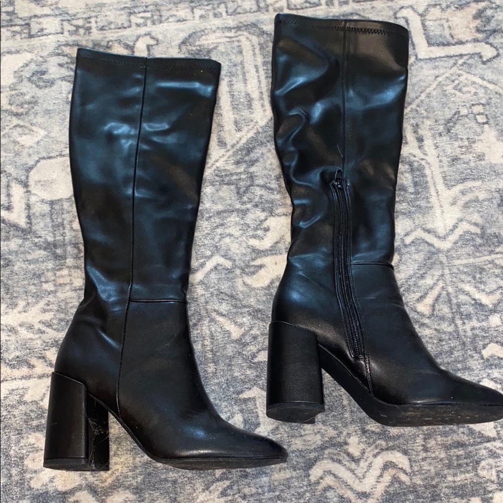 Steve Madden Black Heeled Boots